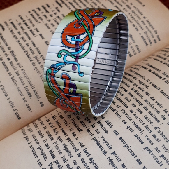 Vintage Solvar accordion Celtic bird knot bracelet - Picture 11 of 11